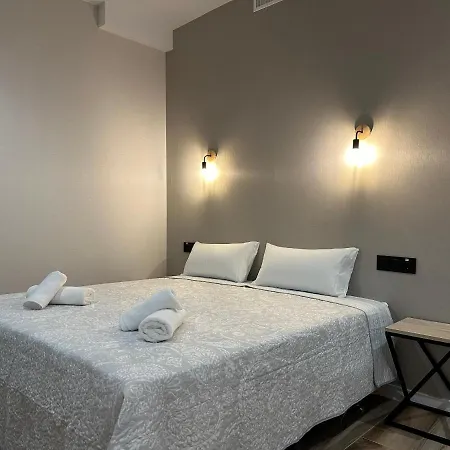 Cc Opera Suites Madrid Esterno foto